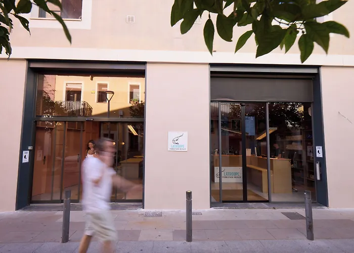 Amistat Beach Hostel Barcelone